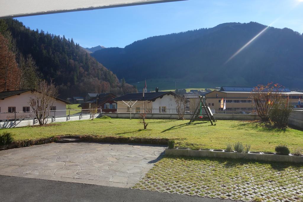 Caroline'S Appartement Au (Vorarlberg) Экстерьер фото